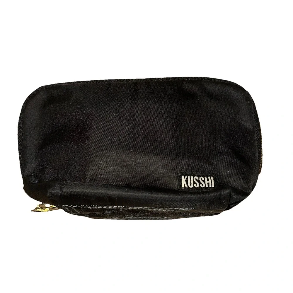 Kusshi Everyday Makeup Bag Black Nylon 7 x 3 x 5